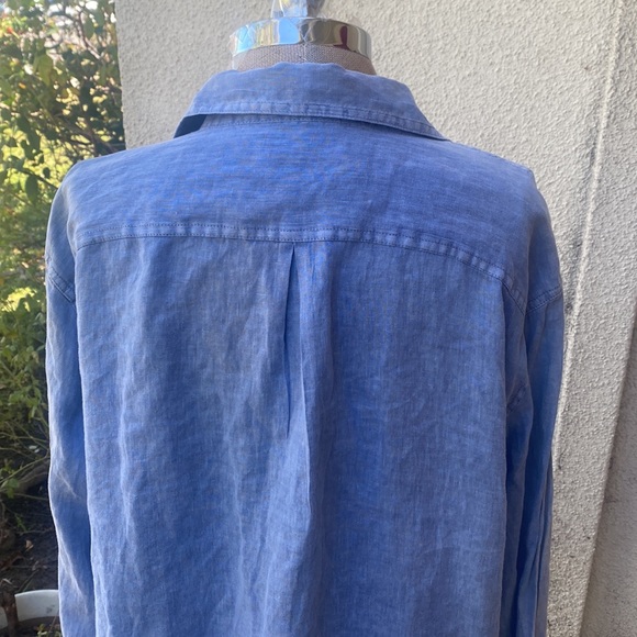 Raffi 100% linen luxury blouse or tunic. Beautiful baby blue color. - Picture 8 of 14